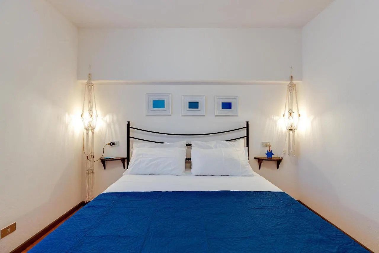 Holiday home Villa Viola Narbolia Italy